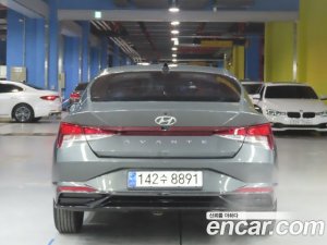 Hyundai AVANTE 1.6 2021 года из Южной Кореи