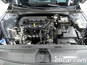 Hyundai AVANTE 1.6 2021 года из Южной Кореи
