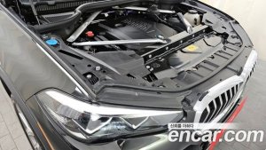 BMW X5 xDrive 40i xLine 2021 года из Южной Кореи