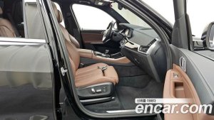 BMW X5 xDrive 40i xLine 2021 года из Южной Кореи