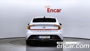 Hyundai Sonata 2.0 2022 года из Южной Кореи