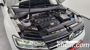 Volkswagen Tiguan 2.0 TDI Premium 2020 года из Южной Кореи