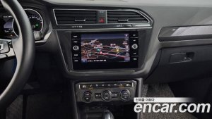 Volkswagen Tiguan 2.0 TDI Premium 2020 года из Южной Кореи