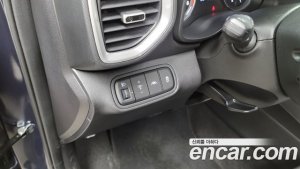 Hyundai Venue 1.6 Modern 2020 года из Южной Кореи