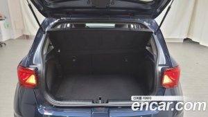 Hyundai Venue 1.6 Modern 2020 года из Южной Кореи
