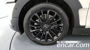 Mini Clubman High 2021 года из Южной Кореи