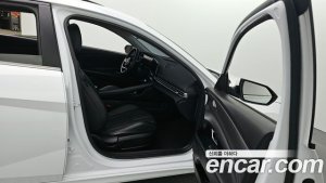 Hyundai AVANTE 1.6 2021 года из Южной Кореи