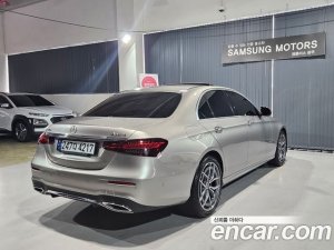 Mercedes-Benz E-Class E220d 4MATIC AMG Line 2021 года из Южной Кореи