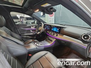 Mercedes-Benz E-Class E220d 4MATIC AMG Line 2021 года из Южной Кореи