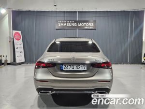 Mercedes-Benz E-Class E220d 4MATIC AMG Line 2021 года из Южной Кореи