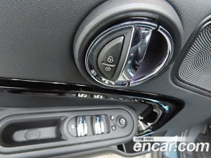 Mini Countryman DEFAULT 2021 года из Южной Кореи