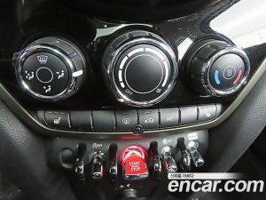 Mini Countryman DEFAULT 2021 года из Южной Кореи