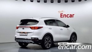 Kia Sportage Дизель 1.6 2WD 2022 года из Южной Кореи