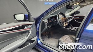 BMW 5-Series 520i Luxury 2020 года из Южной Кореи