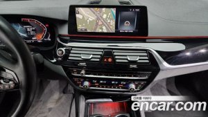 BMW 5-Series 520i Luxury 2020 года из Южной Кореи