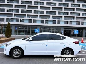 Hyundai AVANTE 1.6 2020 года из Южной Кореи