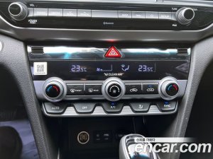 Hyundai AVANTE 1.6 2020 года из Южной Кореи