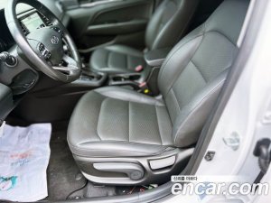 Hyundai AVANTE 1.6 2020 года из Южной Кореи