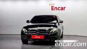 Mercedes-Benz E-Class E250 Avantgarde 2020 года из Южной Кореи