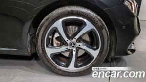 Mercedes-Benz E-Class E250 Avantgarde 2020 года из Южной Кореи