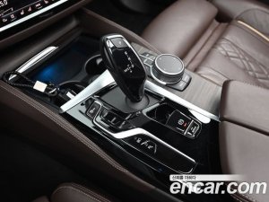 BMW 5-Series 530e M Sport 2021 года из Южной Кореи