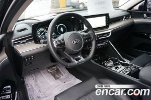 Kia K5 1.6 Turbo 2021 года из Южной Кореи