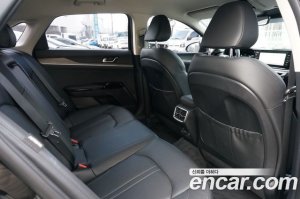 Kia K5 1.6 Turbo 2021 года из Южной Кореи
