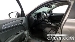 Renault-KoreaSamsung XM3 1.3 TCe RE Signature 2020 года из Южной Кореи