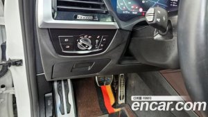 BMW X4 xDrive20i M Sport X 2021 года из Южной Кореи