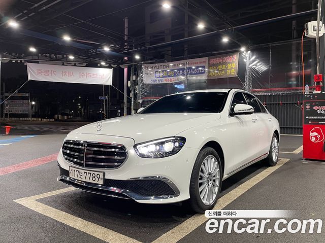 Mercedes-Benz E-Class E220d 4MATIC Exclusive 2021 года из Кореи