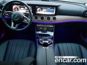 Mercedes-Benz E-Class E300 4MATIC Exclusive 2020 года из Южной Кореи