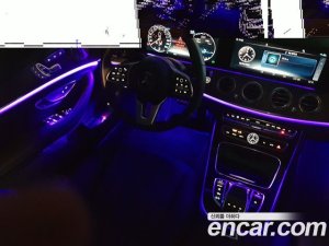 Mercedes-Benz E-Class E300 4MATIC Exclusive 2020 года из Южной Кореи