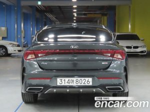 Kia K5 1.6 Turbo 2020 года из Южной Кореи