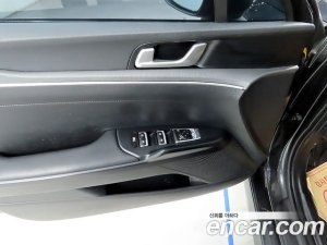 Kia K5 1.6 Turbo 2020 года из Южной Кореи