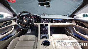 Porsche Taycan 4S 2021 года из Южной Кореи
