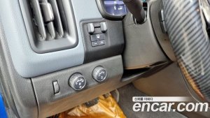 ChevroletGMDaewoo Colorado 3.6 Z71-X 4WD 2021 года из Южной Кореи
