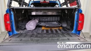ChevroletGMDaewoo Colorado 3.6 Z71-X 4WD 2021 года из Южной Кореи