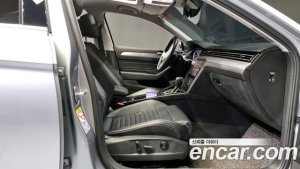 Volkswagen Passat 2.0 TDI Prestige 2021 года из Южной Кореи