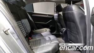 Volkswagen Passat 2.0 TDI Prestige 2021 года из Южной Кореи