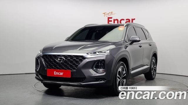 Hyundai Santafe Бензин 2.0T 2WD 2020 года из Кореи