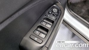 Hyundai Venue 1.6 Modern 2020 года из Южной Кореи