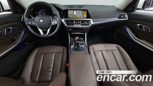 BMW 3-Series 320i Luxury 2020 года из Южной Кореи