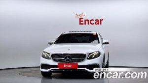 Mercedes-Benz E-Class E250 Avantgarde 2020 года из Южной Кореи