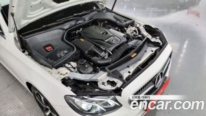 Mercedes-Benz E-Class E250 Avantgarde 2020 года из Южной Кореи
