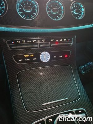 Mercedes-Benz CLS-Class AMG CLS53 4MATIC+ 2020 года из Южной Кореи