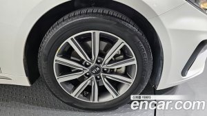 Kia K5 2.0 2020 года из Южной Кореи