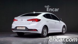 Hyundai AVANTE 1.6 2020 года из Южной Кореи