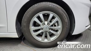 Hyundai AVANTE 1.6 2020 года из Южной Кореи