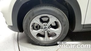 Kia Seltos Бензин 1.6 Turbo 2WD 2022 года из Южной Кореи