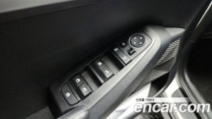 Kia Seltos Бензин 1.6 Turbo 2WD 2022 года из Южной Кореи